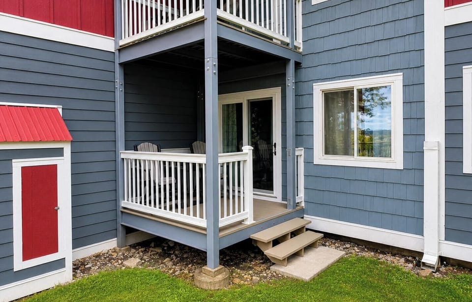 The mountain retreat features rare exterior deck access, a highly sought-after amenity found in only a limited number of units within the building.