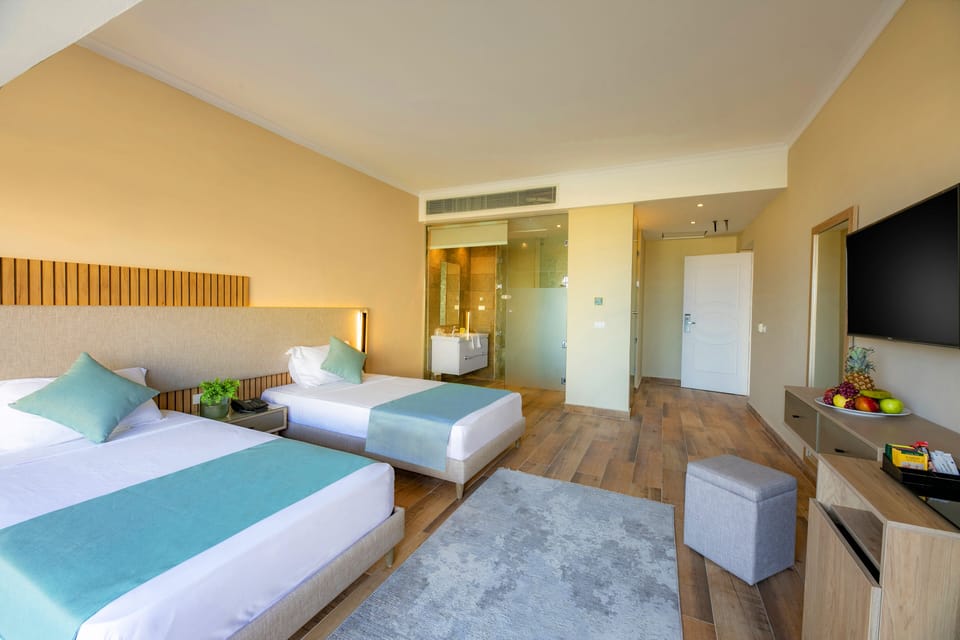 Minibar, in-room safe, blackout drapes, iron/ironing board