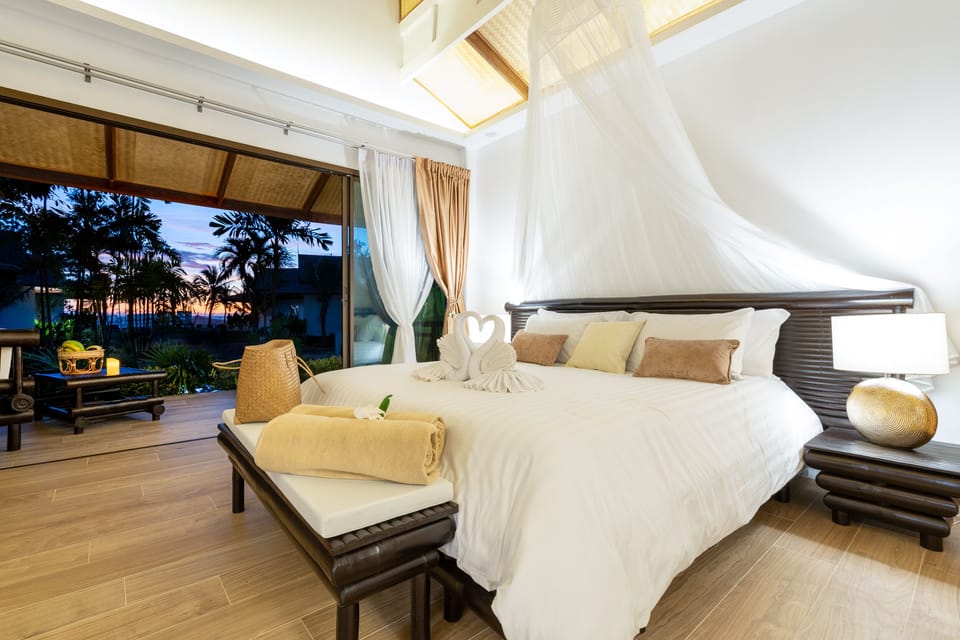 Luxury Room, 1 King Bed, Terrace, Partial Sea View | Minibar, in-room safe, desk, WiFi (free)