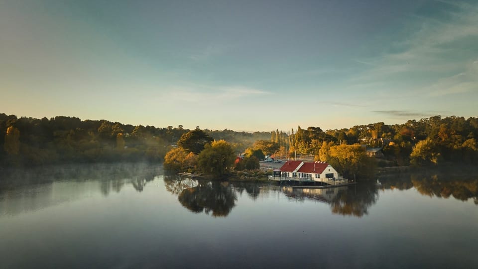 Local area imagery, Lake Daylesford– courtesy of Visit Victoria