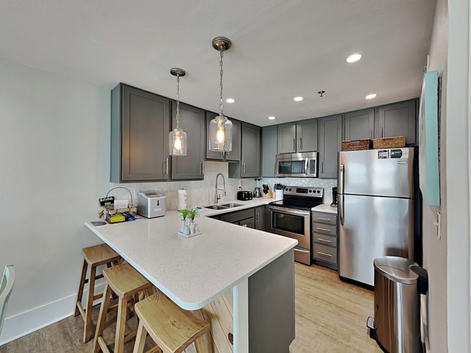 Breakfast Bar - Seating