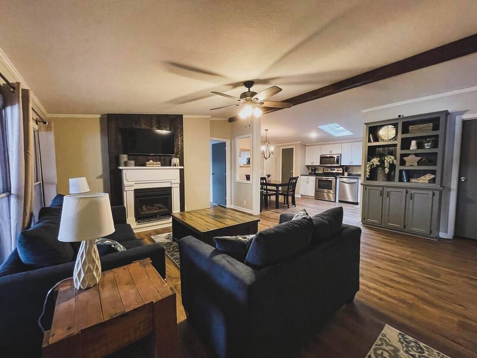 750005d4-2be5-4113-bed9-60357d3ae9f8