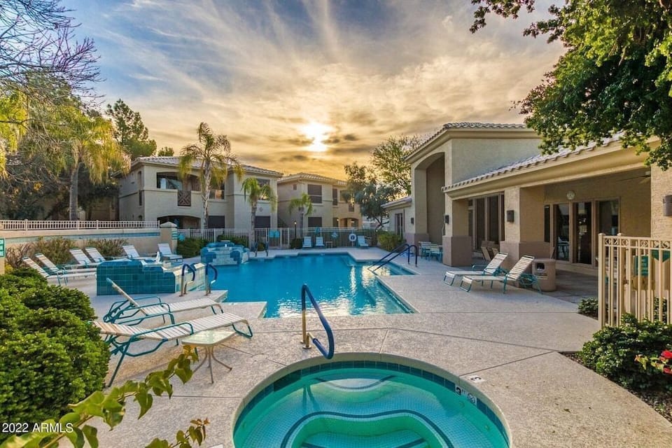Community: Luxury Gated Scottsdale