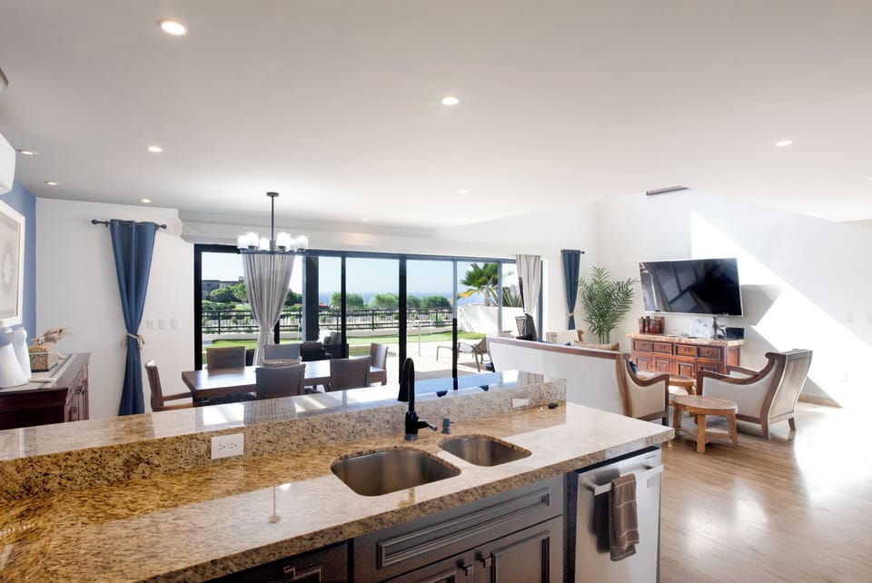 OPEN CONCEPT LIVING AREA TO GATHER 