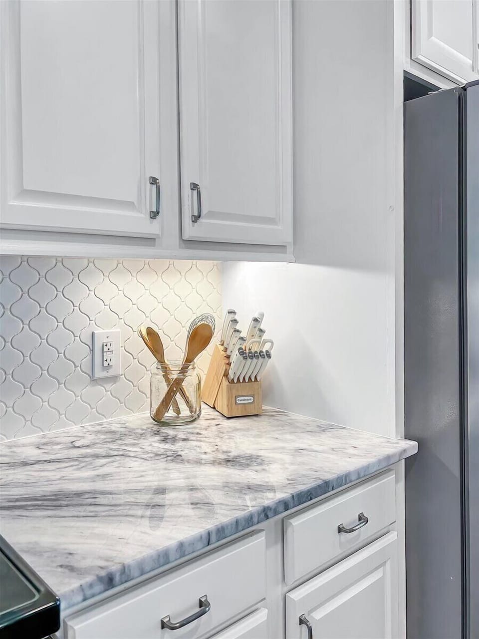 Kitchen counters.