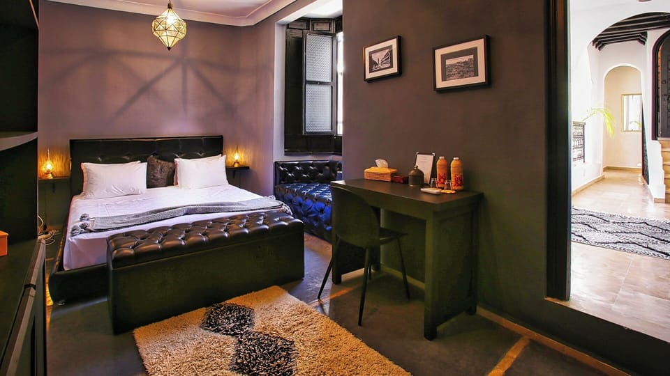 Deluxe Double Room, 1 King Bed with Sofa bed, Non Smoking, Pool Access | Premium bedding, in-room safe, individually decorated
