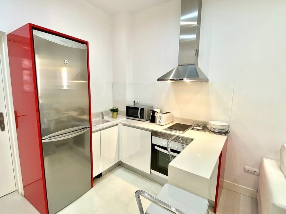 Close up of the kitchen - worktop with stools
