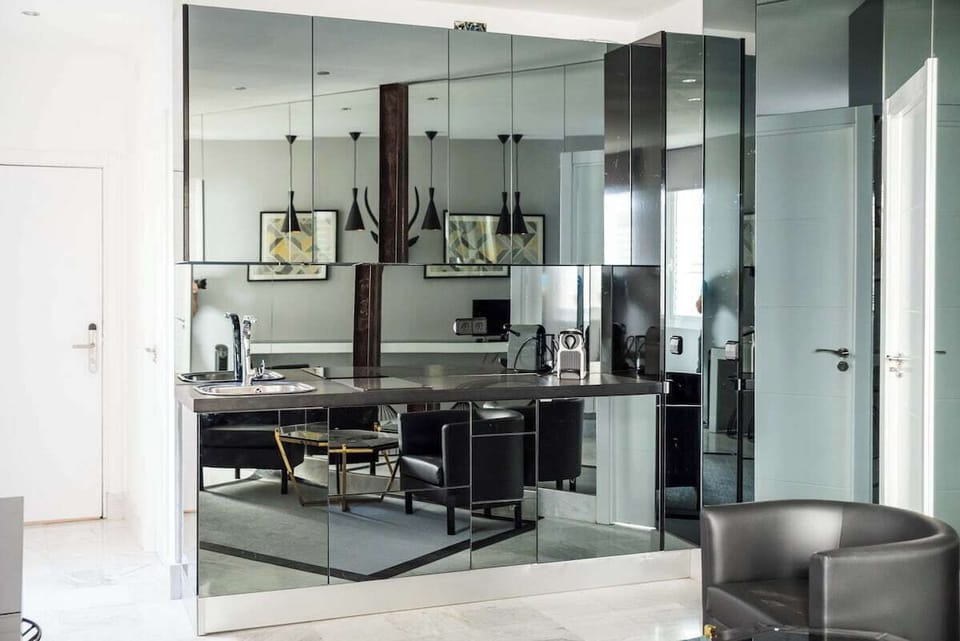 Fully equipped industrial style  kitchen.