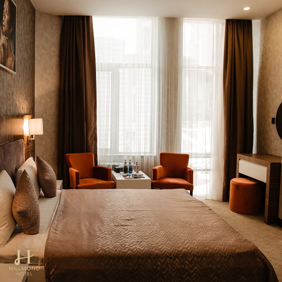 Deluxe Double Room | Iron/ironing board, free WiFi, bed sheets