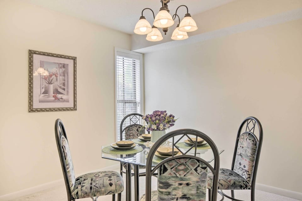 Dining Room | 1st Floor
