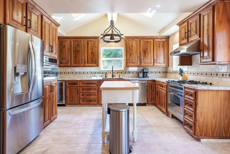 Spacious kitchen stocked with cooking essentials 