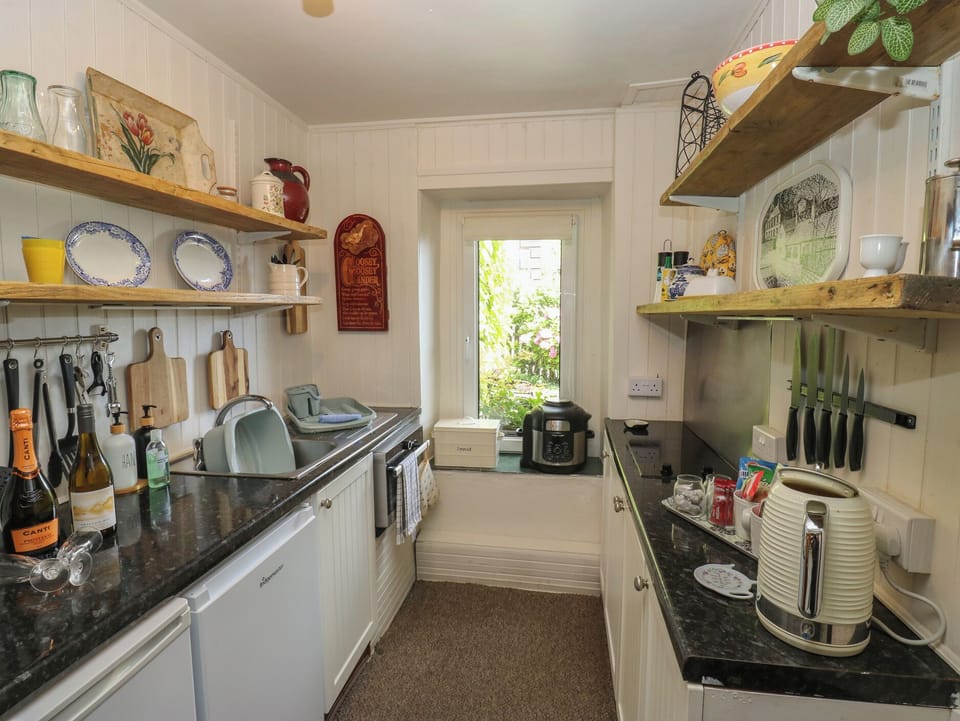 Cottage | Interior