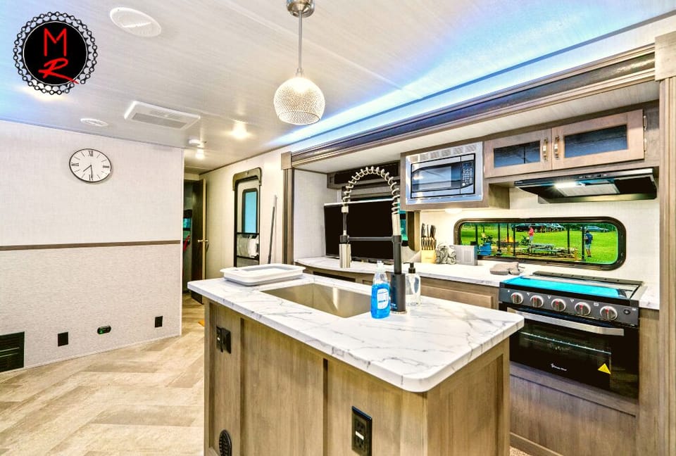 The Moto Ranch at Croom Vacation rental MX rv trailer. one bedroom 1 full bath sleeps 3. 