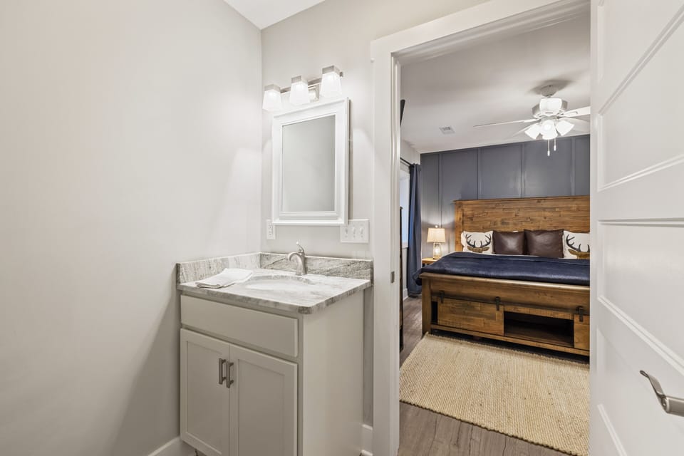 En Suite Bathroom