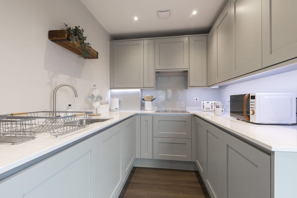 Apartment | Private kitchen | Full-size fridge, microwave, oven, stovetop