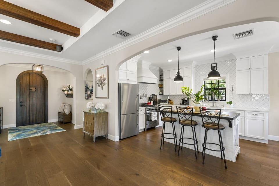 Door Entrance and kitchen area
