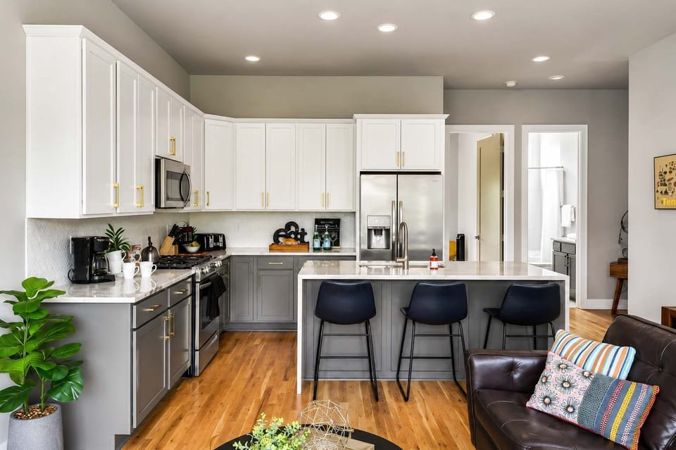 Our modern kitchen with a sleek and elegant look with a touch of luxury!