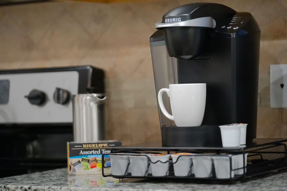 Keurig, French Press and 12 Cup Drip machine ready for your coffee routine!