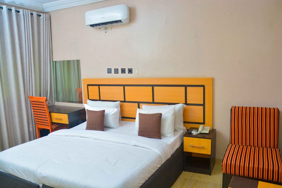 Executive Room | Free WiFi