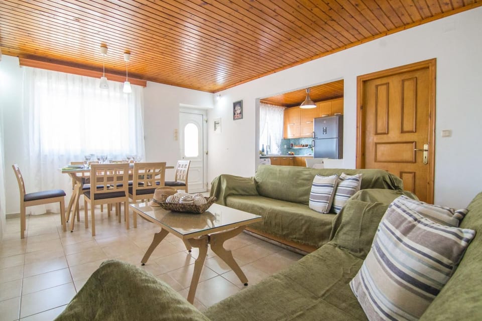 House | 2 bedrooms, WiFi