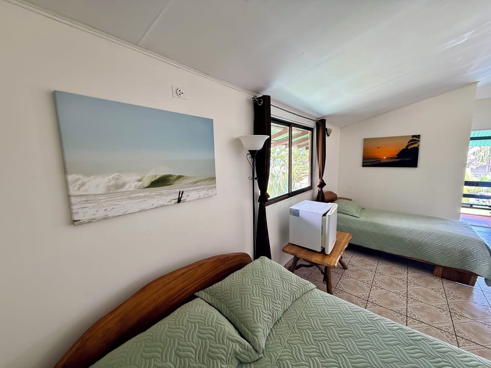 Standard Room | Free WiFi, bed sheets