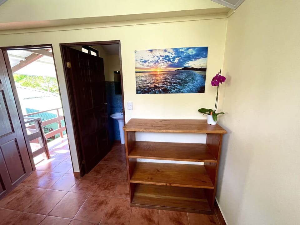 Deluxe Room | Free WiFi, bed sheets