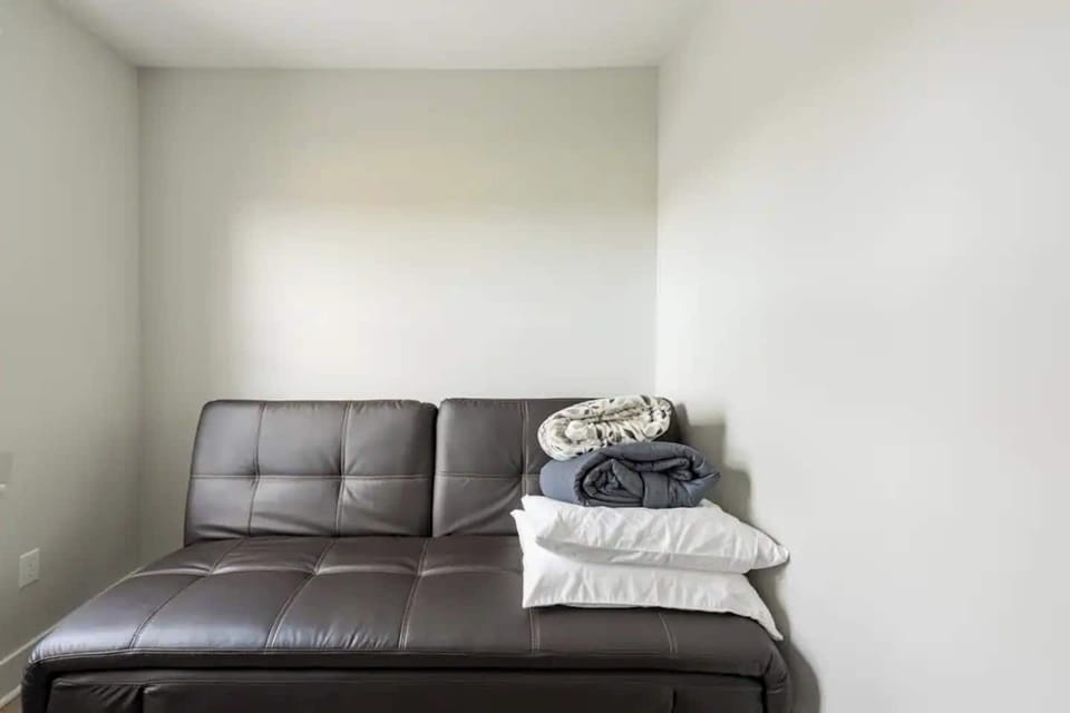 Daybed in the Office