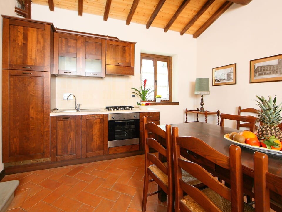 Cabinetry, Countertop, Plant, Sink, Wood, Houseplant, Interior Design, Kitchen, Window, Table
