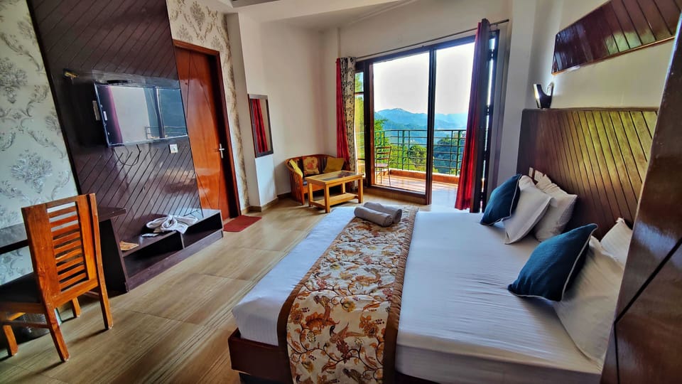 Deluxe Room | Free WiFi