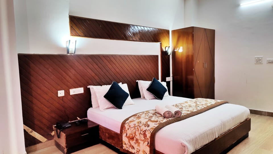 Deluxe Room | Free WiFi