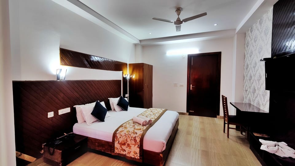 Deluxe Room | Free WiFi