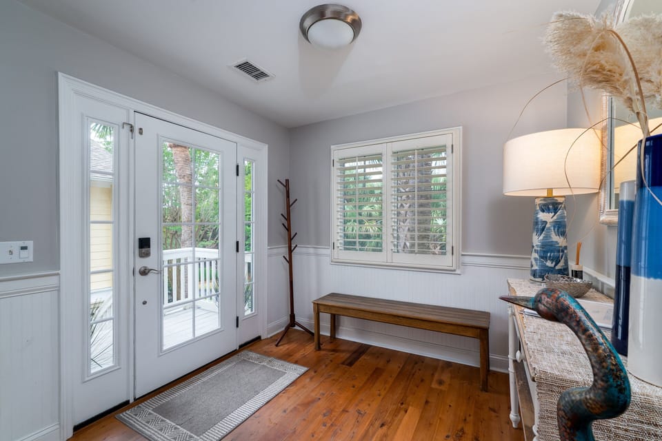 A bright and welcoming entry way.