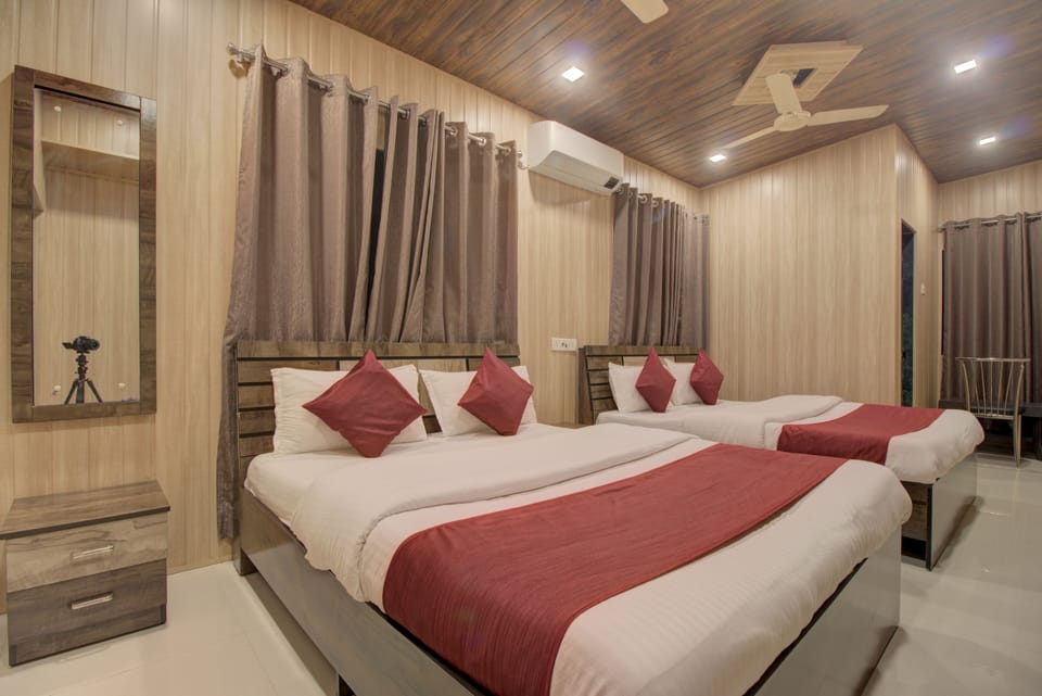 Family Room | Free WiFi