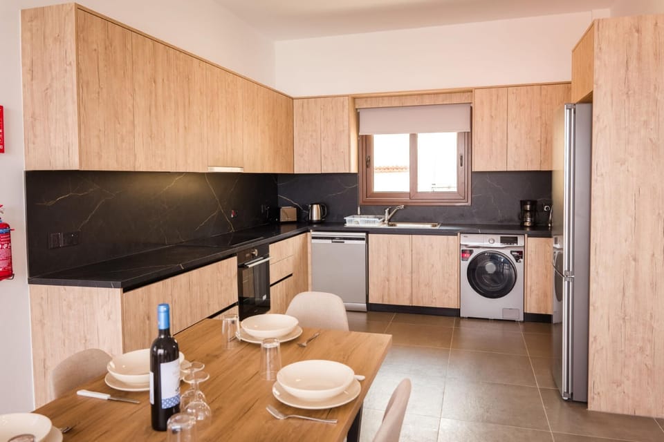 House, Smoking | 3 bedrooms