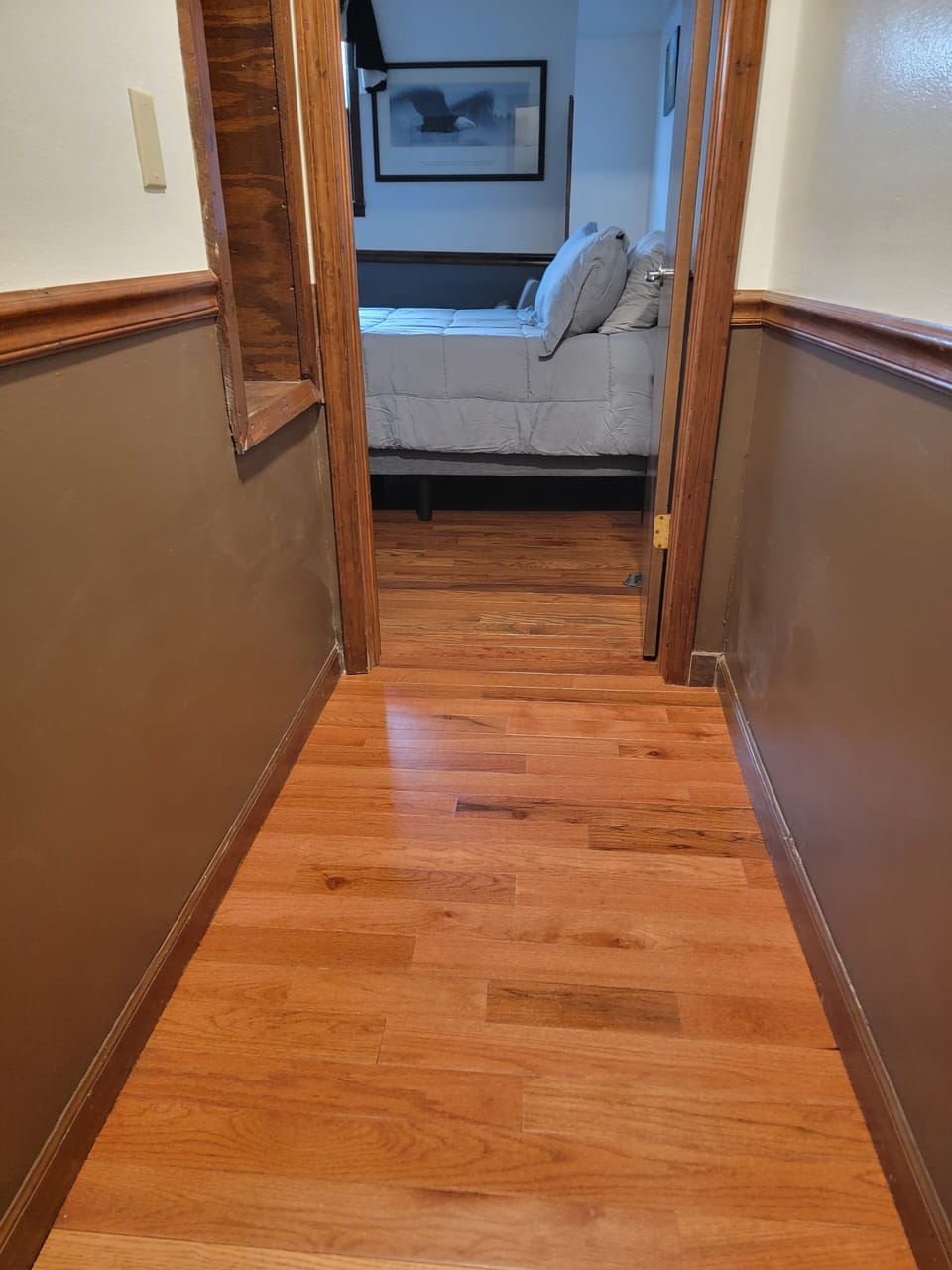 the hallway to the upstairs 
