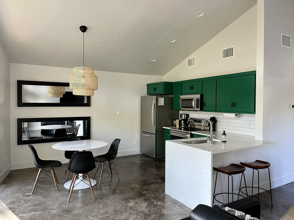 Fresh and fun full kitchen!