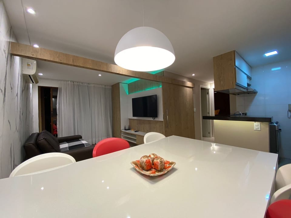 Apartment | Dining