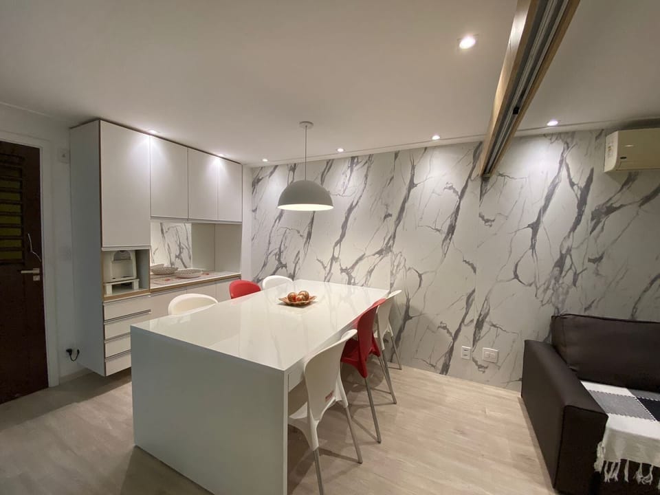 Apartment | Dining
