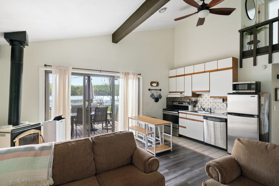 Easy access to the back deck with amazing lake views.