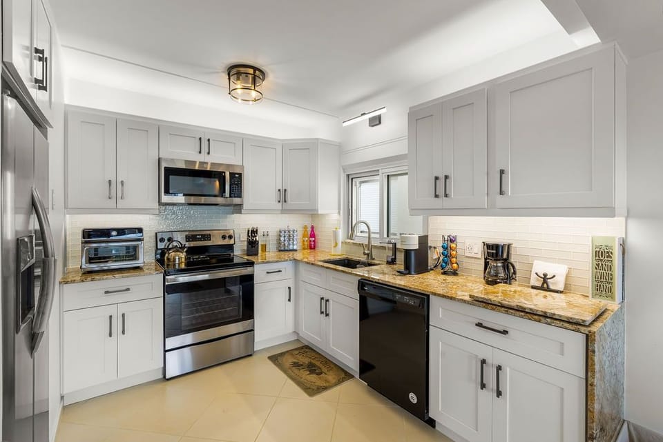 Fully equipped kitchen with everything you need.