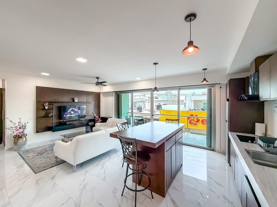 Kitchen Island