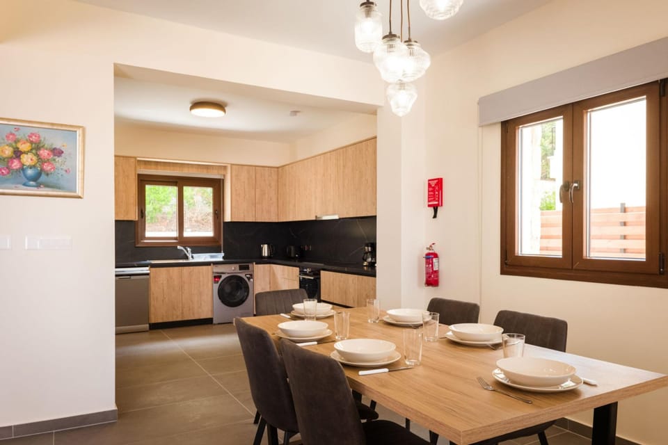 House, Smoking | 3 bedrooms