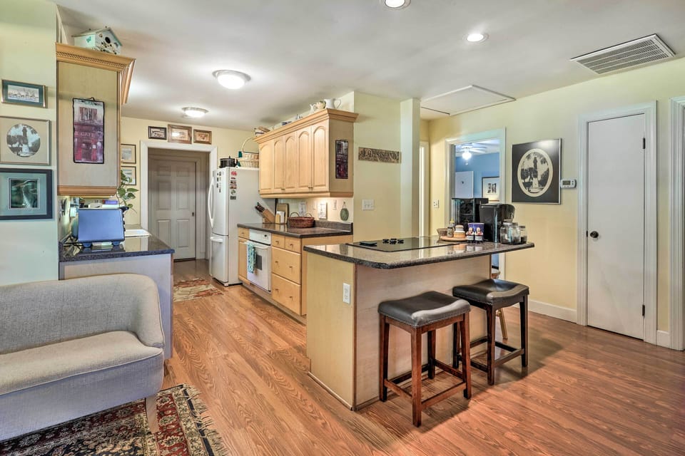 Kitchen | Dishwasher | Spices | Coffee Maker