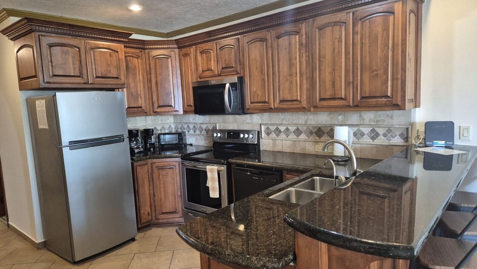 Fully equipped kitchen