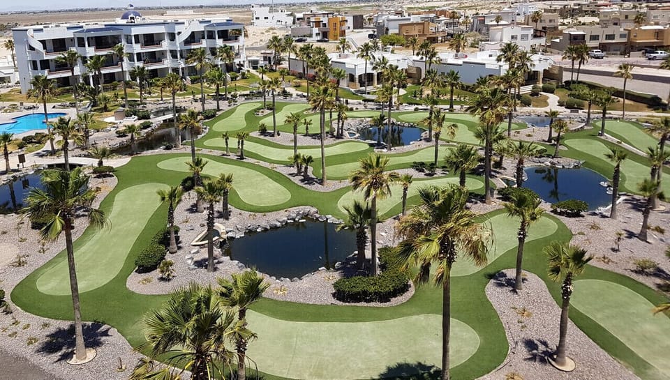 18 hole mini-golf putting course