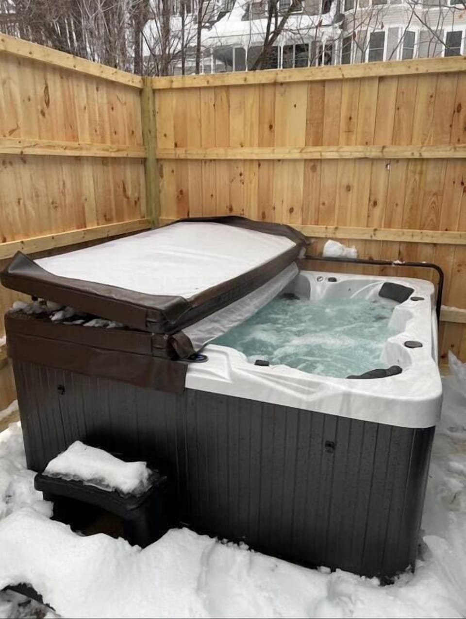 Hot Tub.jpg
