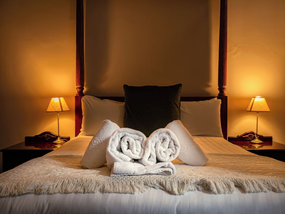 Superior Room (Pet Friendly) | Desk, free WiFi, bed sheets