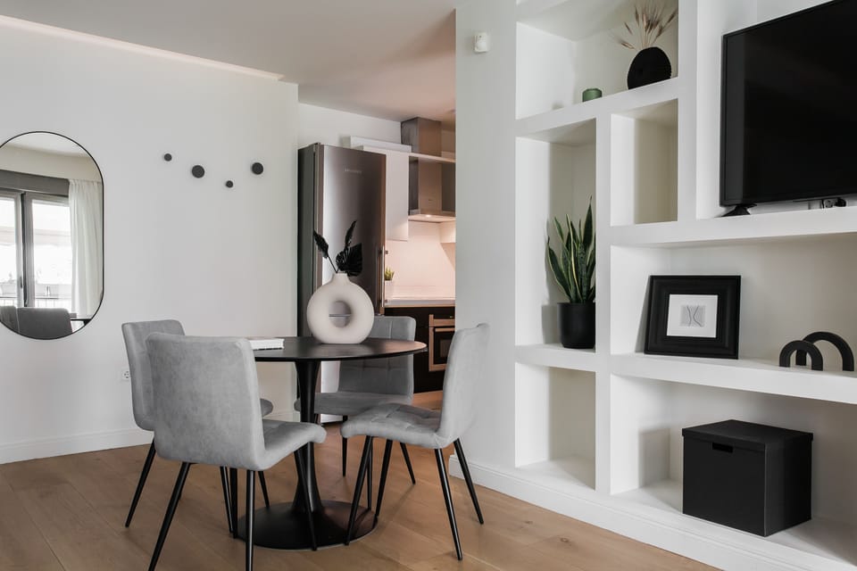 Standard Apartment | Living area | TV, Netflix, streaming services
