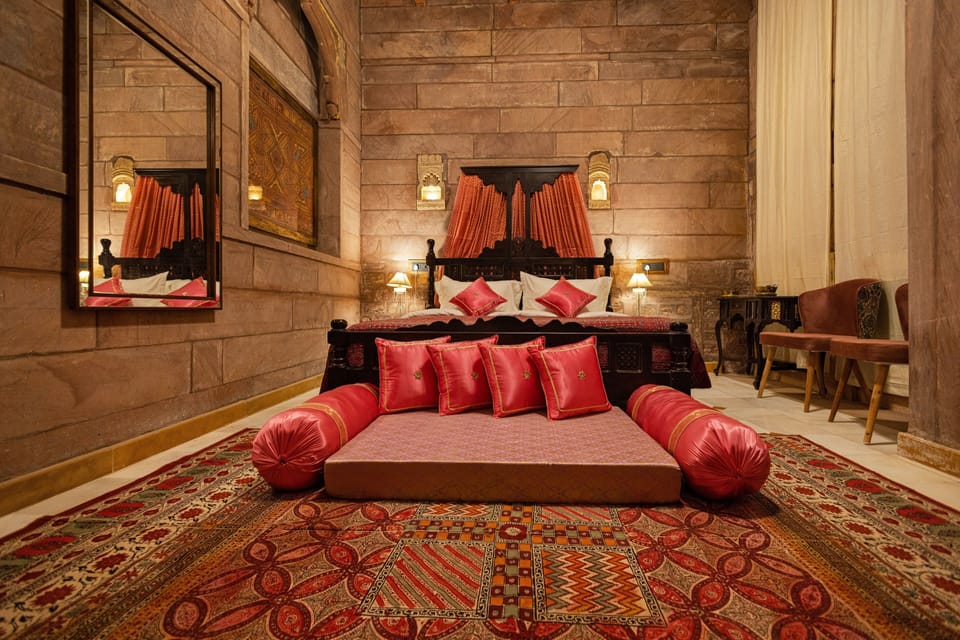 Maharani Room | Premium bedding, in-room safe, soundproofing