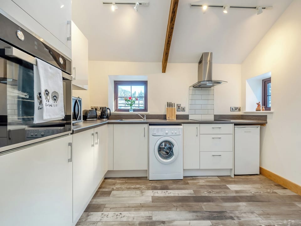 Kitchen area | Ty Gwair - Goetre Isaf, Lampeter